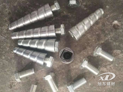 铝模多次利用K板头